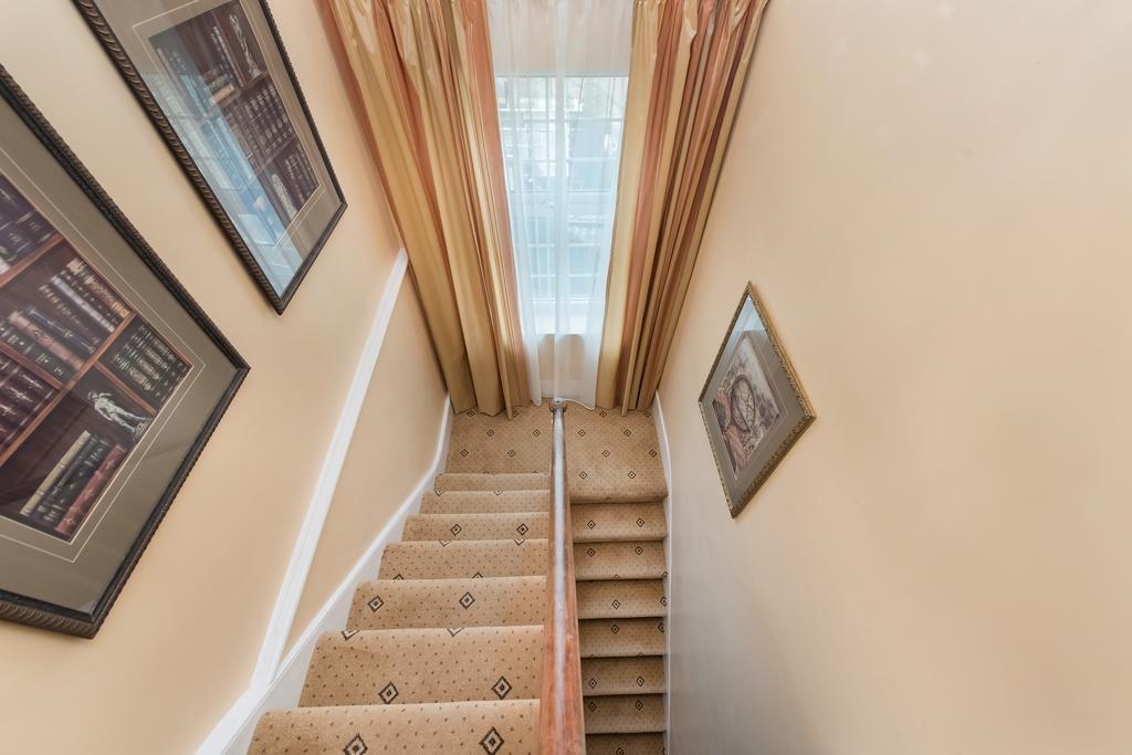 London Residence Luaran gambar